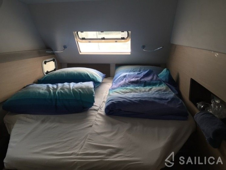 Bali 4.3 - Yacht Charter Sailica