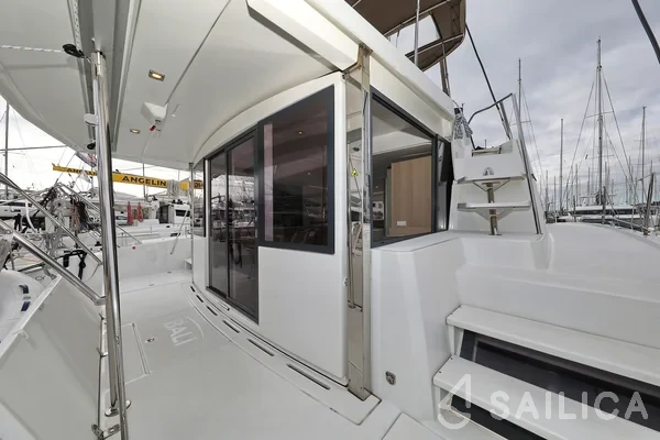 Bali 4.3 - Yacht Charter Sailica