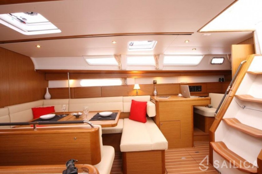 Sun Odyssey 44 i - Yacht Charter Sailica