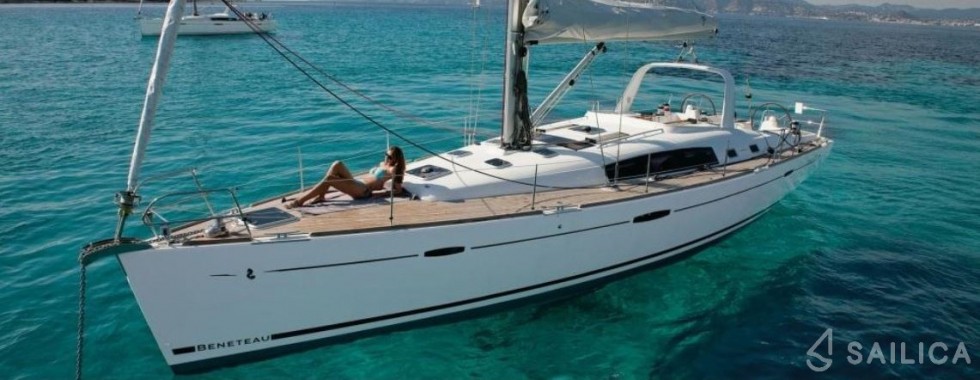 Oceanis 50 Family - Yacht Charter Sailica