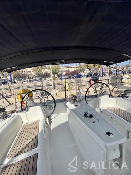 Oceanis 54 - Yacht Charter Sailica