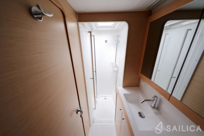 Lagoon 39 - Yacht Charter Sailica