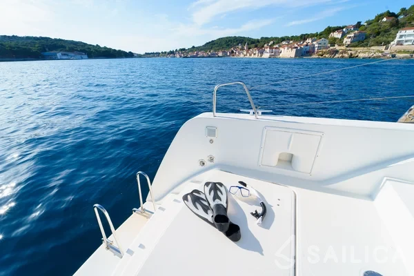 Lagoon 39 - Yacht Charter Sailica