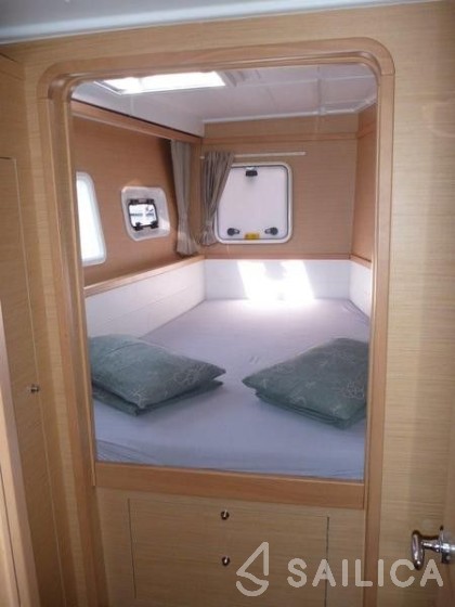 Lagoon 39 - Yacht Charter Sailica
