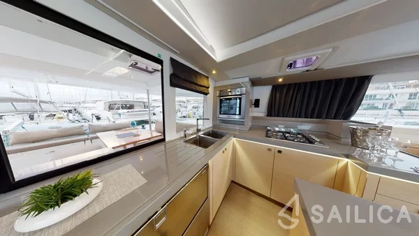 Saona 47 - Yacht Charter Sailica