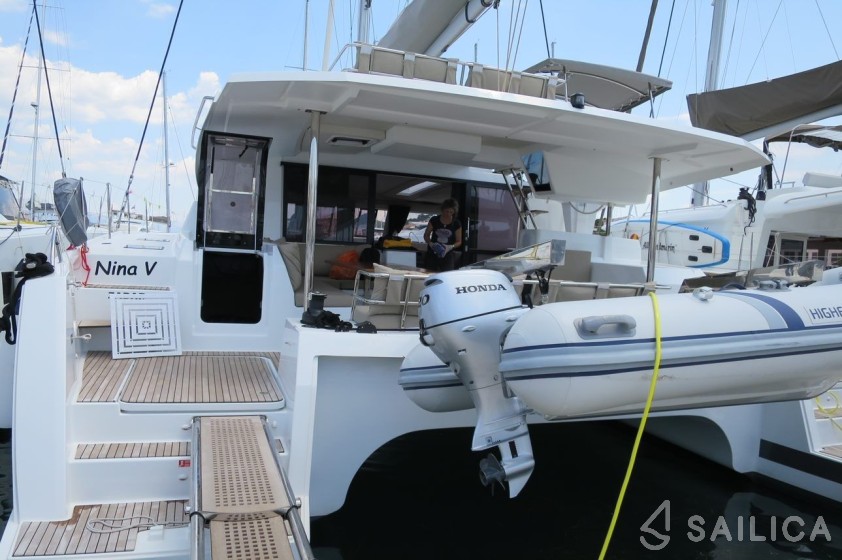 Saona 47 - Yacht Charter Sailica