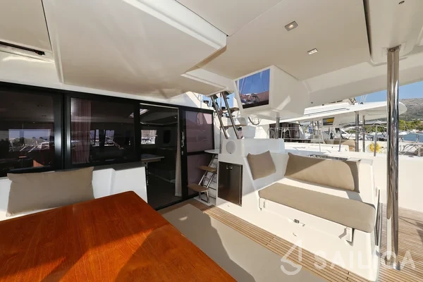 Saba 50 - Yacht Charter Sailica
