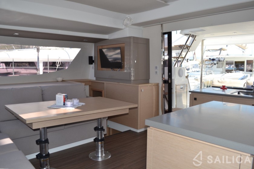 Saba 50 - Yacht Charter Sailica