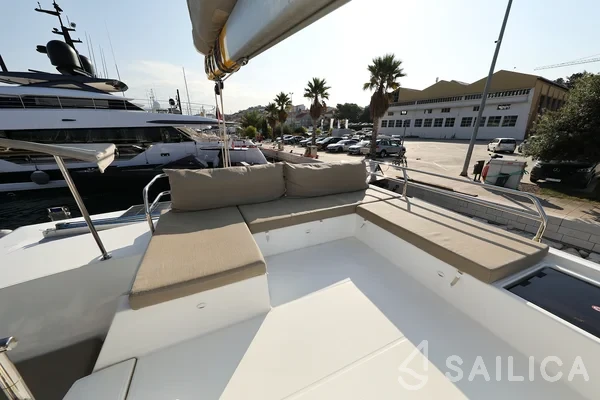 Saba 50 - Yacht Charter Sailica