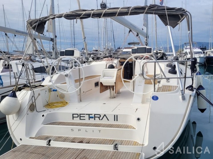 Bavaria 51 Cruiser - Yacht Charter Sailica