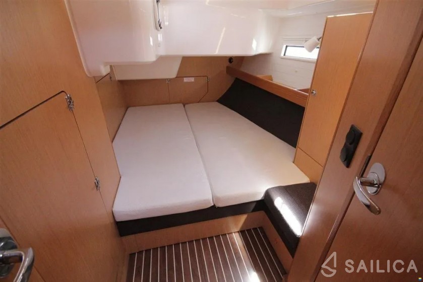 Bavaria 51 Cruiser - Yacht Charter Sailica