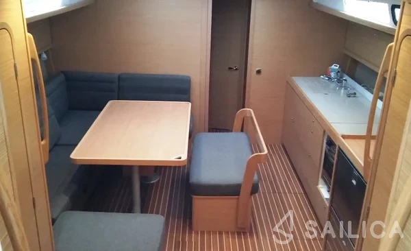 Dufour 460 GL - Yacht Charter Sailica