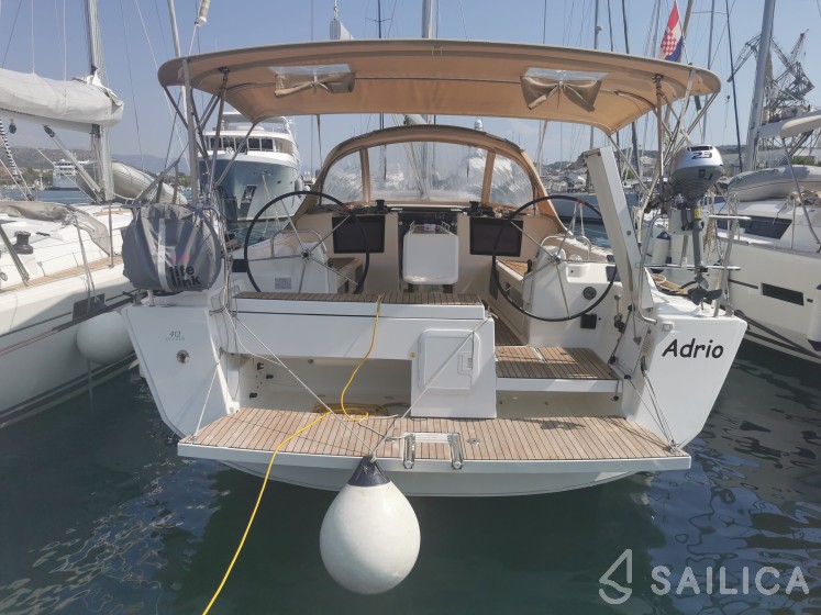 Dufour 412 GL - Yacht Charter Sailica