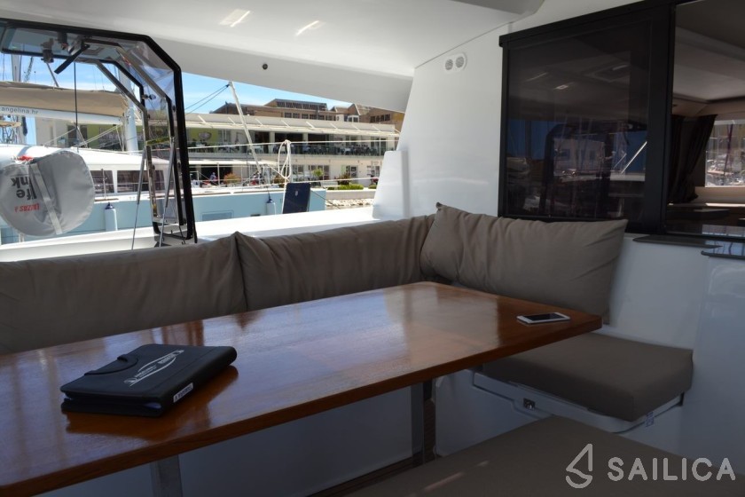 Saona 47 - Yacht Charter Sailica