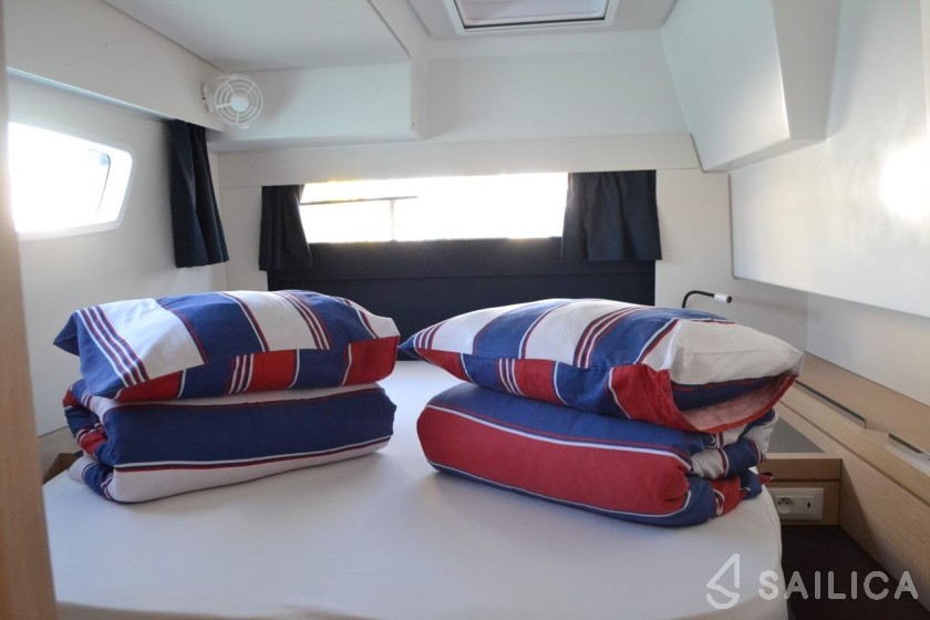 Saona 47 - Yacht Charter Sailica