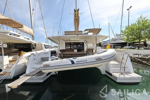 Saona 47 - Yacht Charter Sailica