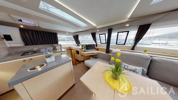 Saona 47 - Yacht Charter Sailica