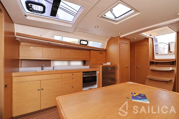 Dufour 460 GL - Yacht Charter Sailica