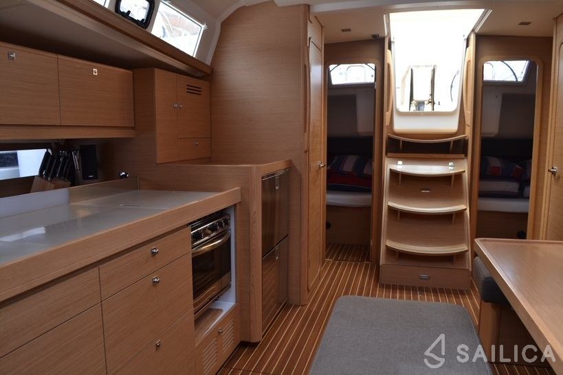 Dufour 460 GL - Yacht Charter Sailica
