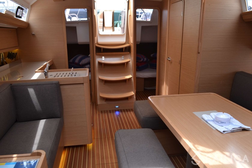 Dufour 412 GL - Yacht Charter Sailica