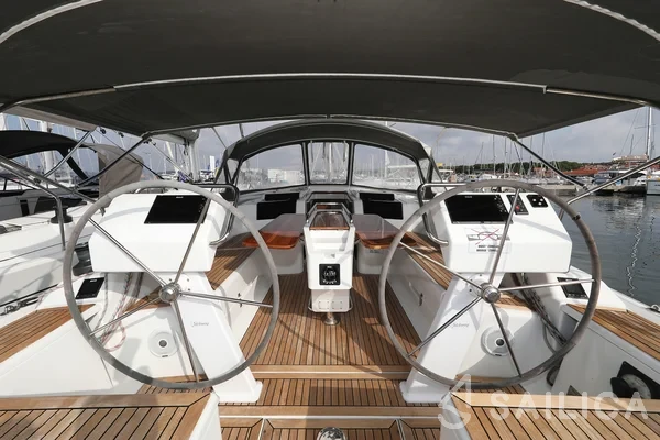 Hanse 455 - Yacht Charter Sailica