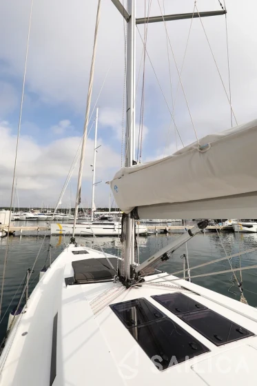 Hanse 455 - Yacht Charter Sailica