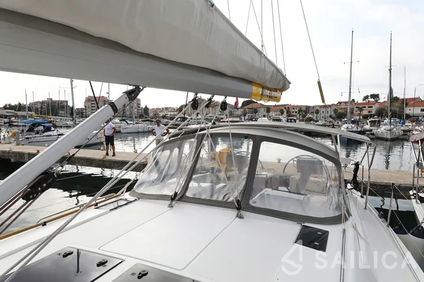 Hanse 455 - Yacht Charter Sailica