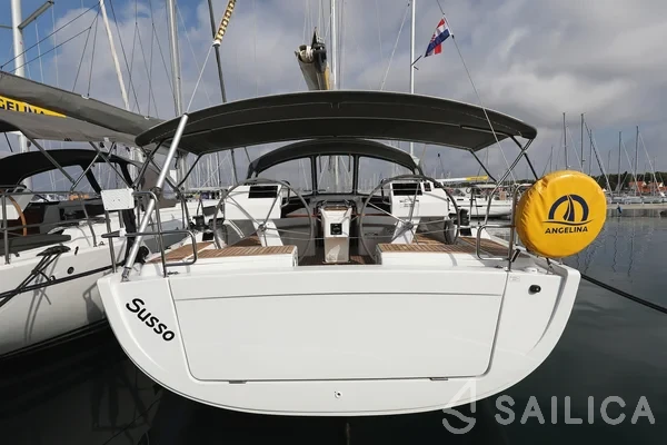 Hanse 455 - Yacht Charter Sailica