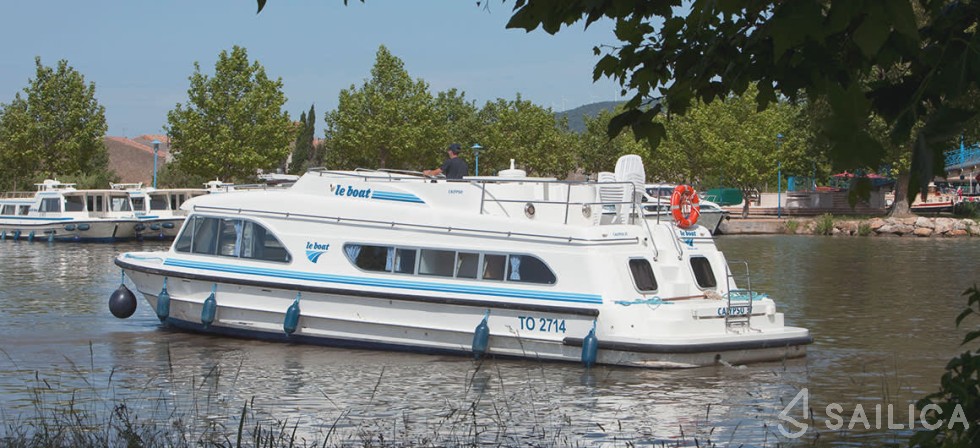 Le Boat Calypso - Yacht Charter Sailica