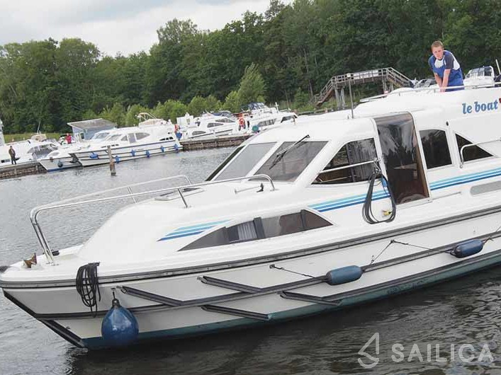 Le Boat Clipper - Yacht Charter Sailica