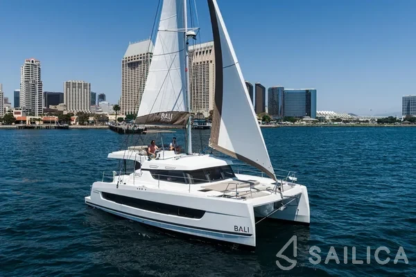 Bali 4.4 - Yacht Charter Sailica
