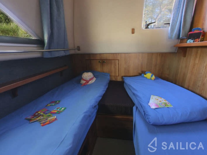 Le Boat Grand Classique - Yacht Charter Sailica