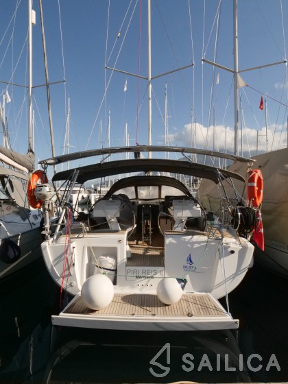 Hanse 455 - Yacht Charter Sailica