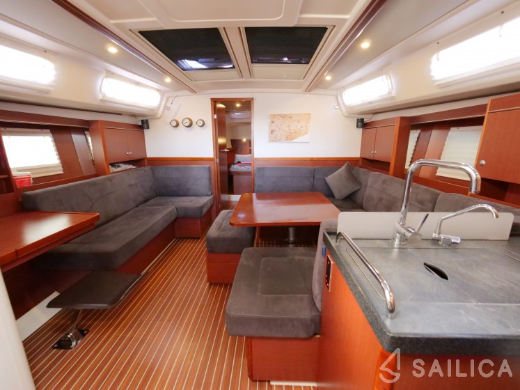 Hanse 455 - Yacht Charter Sailica