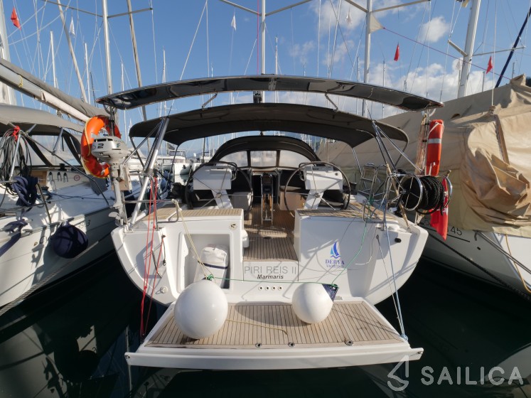 Hanse 455 - Yacht Charter Sailica