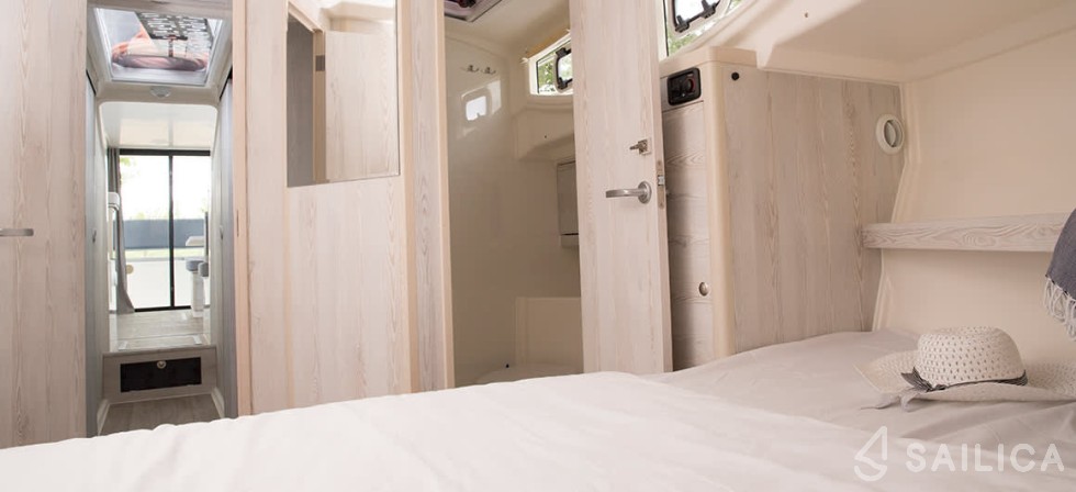 Le Boat Horizon 3 - Yacht Charter Sailica