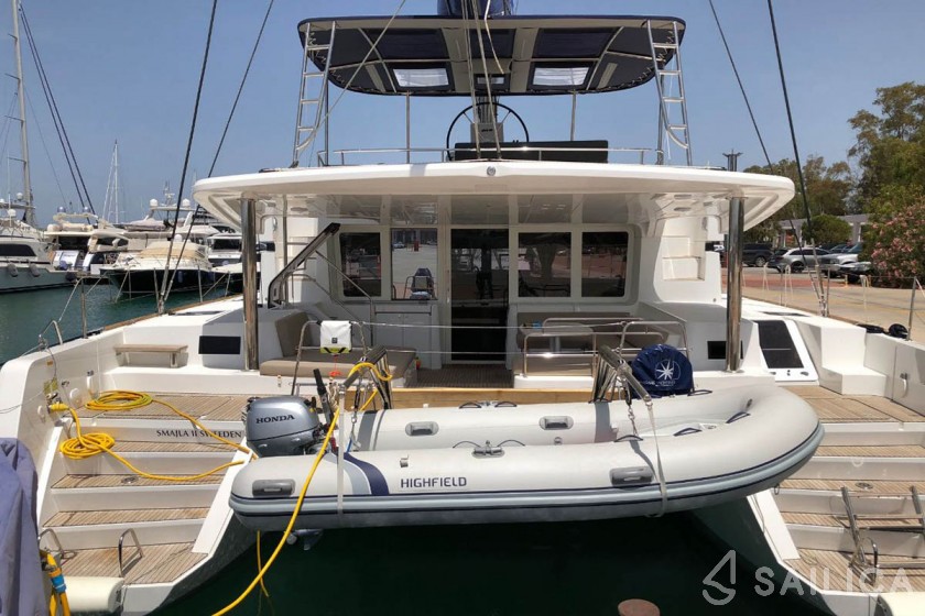 Lagoon 52F - Yacht Charter Sailica
