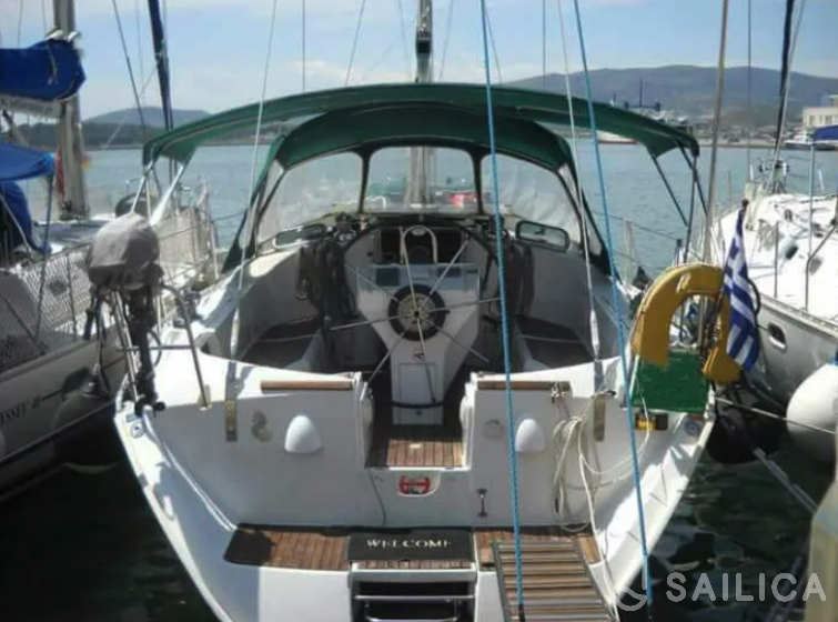 Oceanis 38.1 - Yacht Charter Sailica