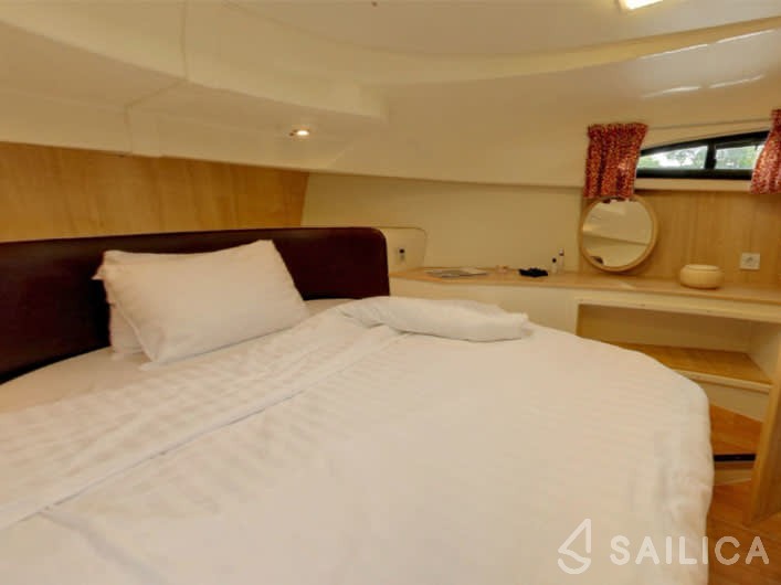 Le Boat Mystique - Yacht Charter Sailica