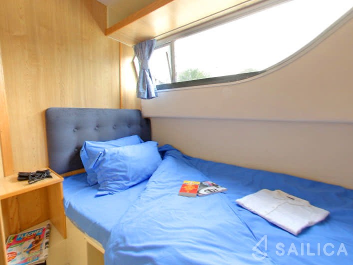 Le Boat Salsa B - Yacht Charter Sailica