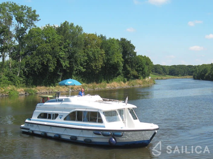 Le Boat Tango - Yacht Charter Sailica