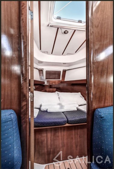 Oceanis 361 - Yacht Charter Sailica