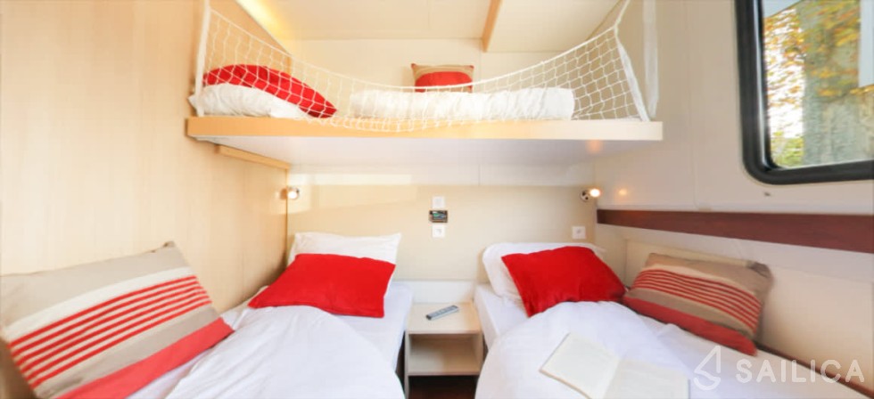 Le Boat Vision 3 - Yacht Charter Sailica
