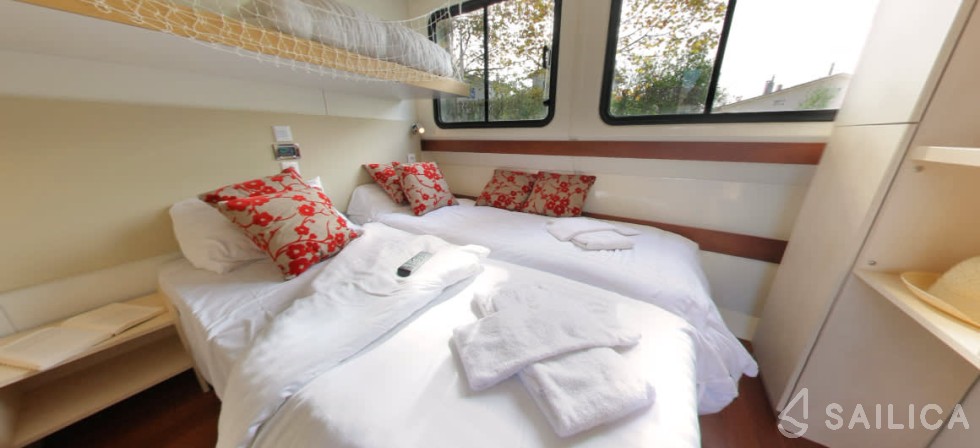 Le Boat Vision 3 - Yacht Charter Sailica