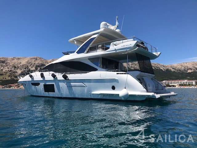 Azimut 72 - Yacht Charter Sailica