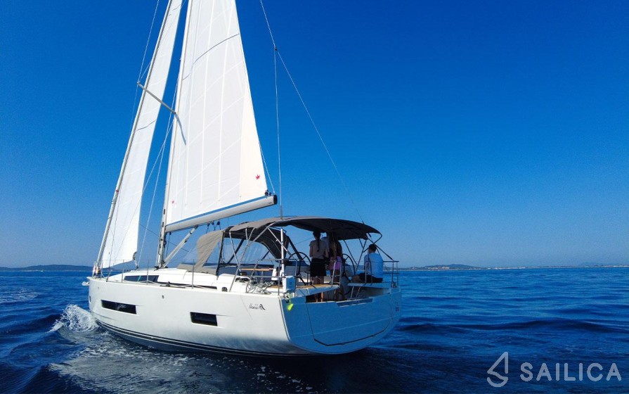 Hanse 460 - Yacht Charter Sailica