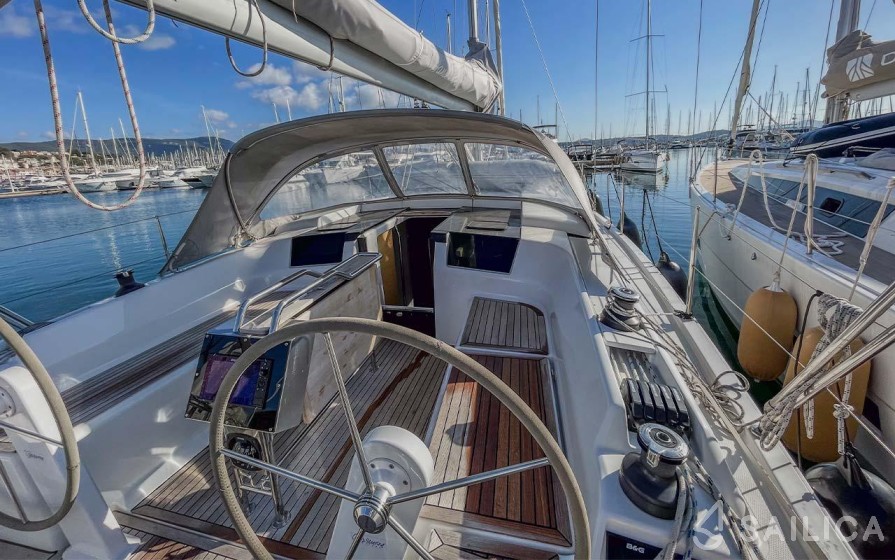 Hanse 388 - Yacht Charter Sailica