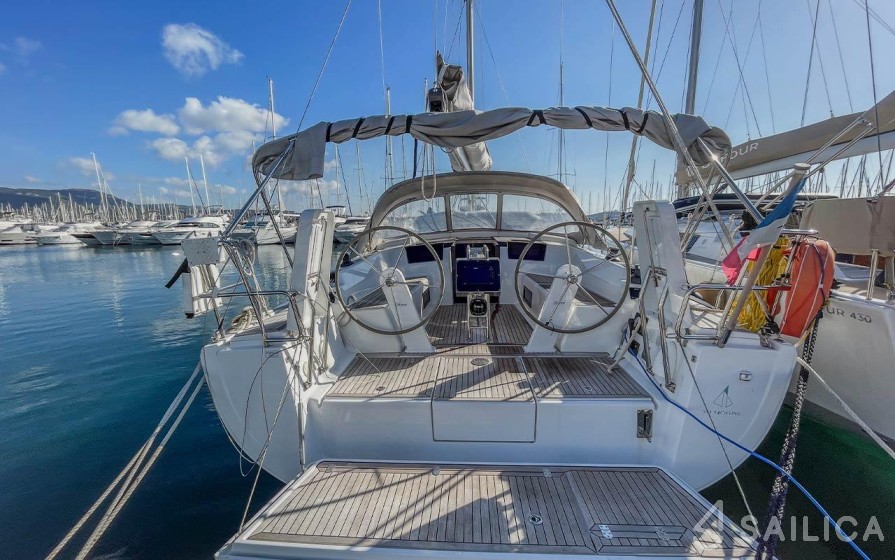 Hanse 388 - Yacht Charter Sailica