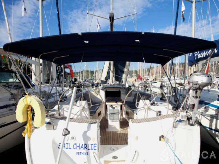Bavaria 44 - Yacht Charter Sailica