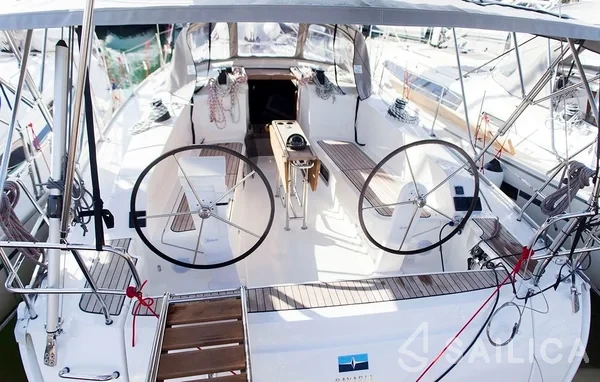 Bavaria 41 Cruiser - Yacht Charter Sailica